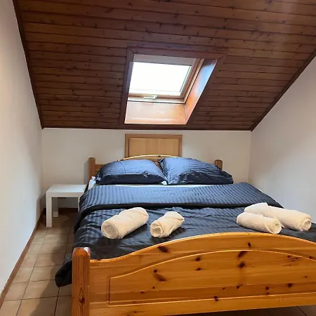 Duplex *